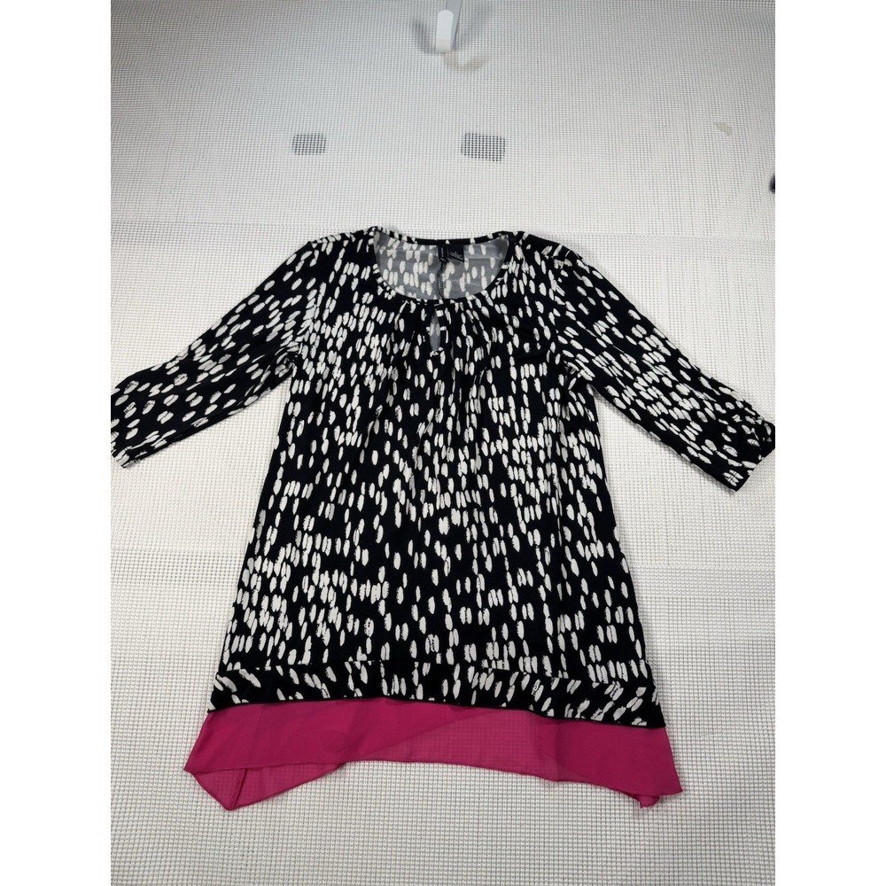 New Directions Women Black White Print Tunic Top Pink Hem Size S 3/4 Sleeve